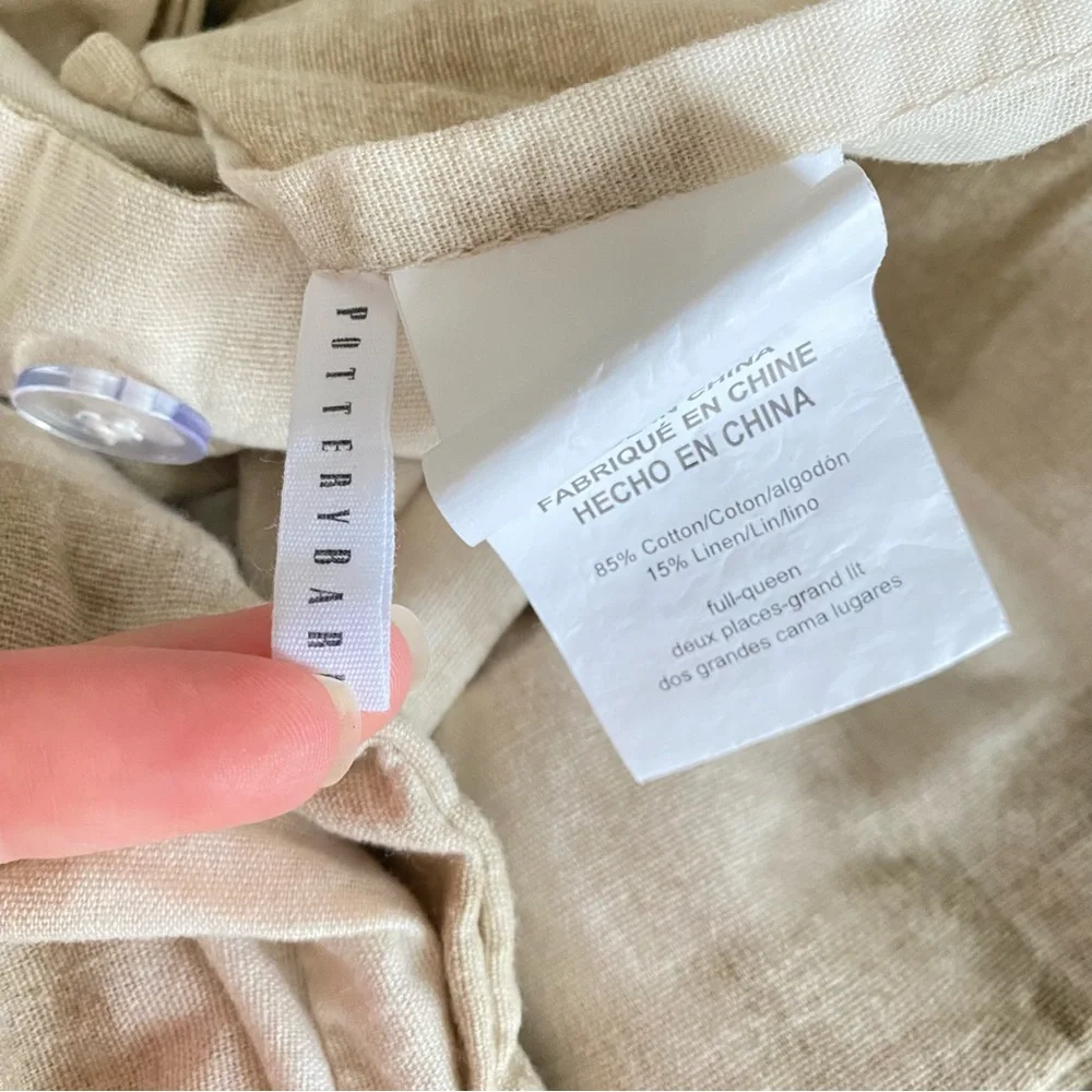 Pottery Barn Beige and White Gingham Duvet Cover